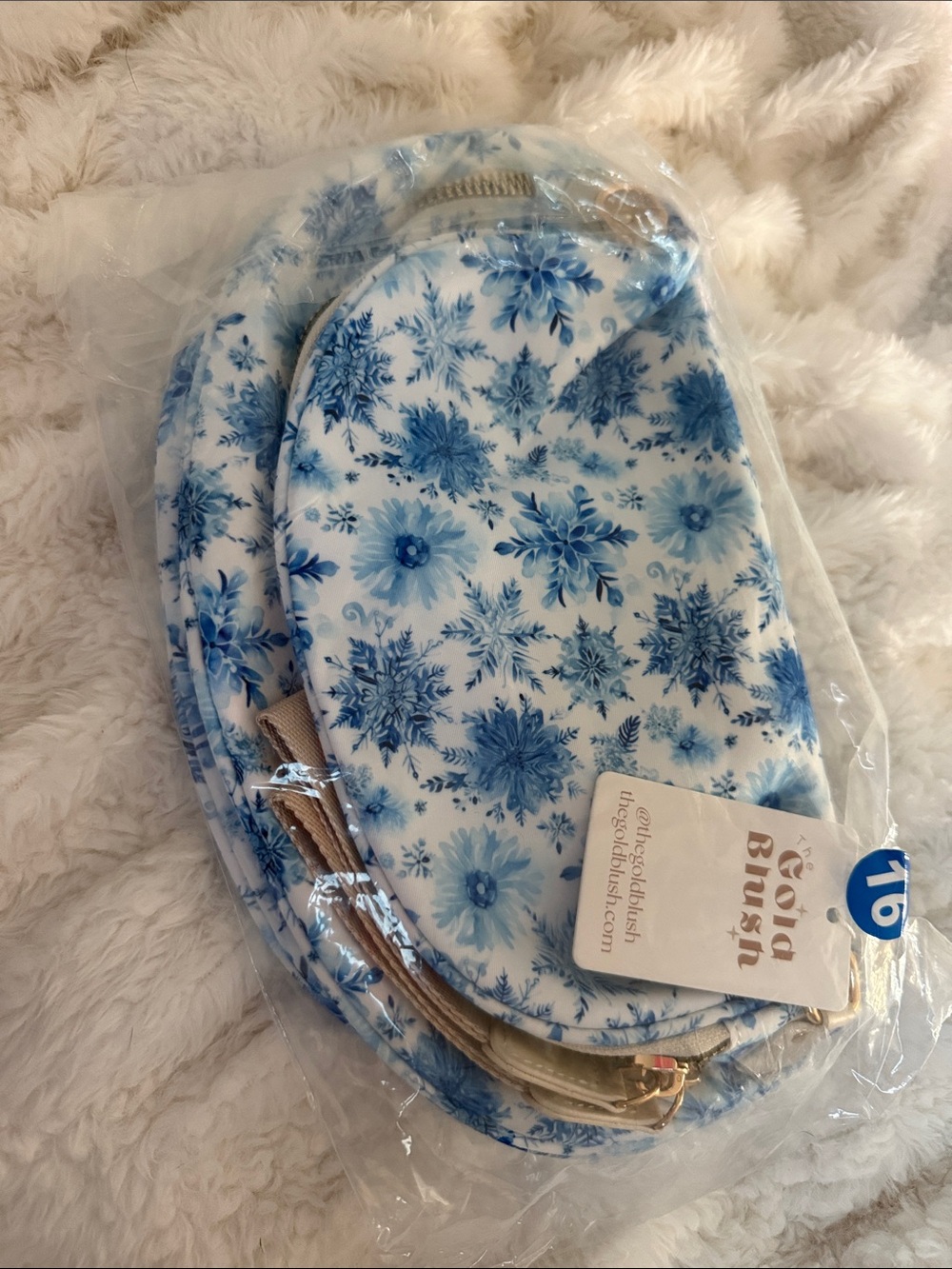 Good Blush Snow Day Bum bag